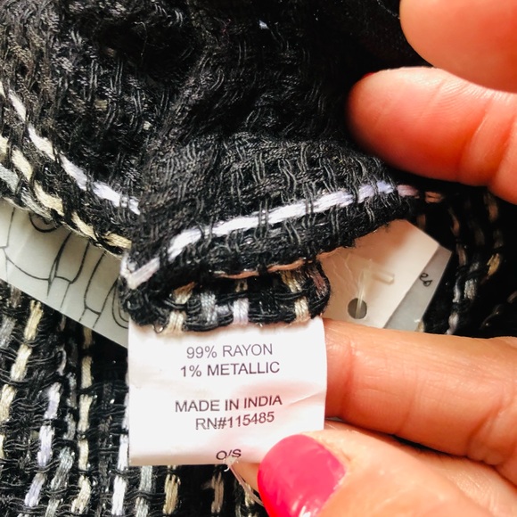 Infinity Loop scarf - Picture 5 of 5